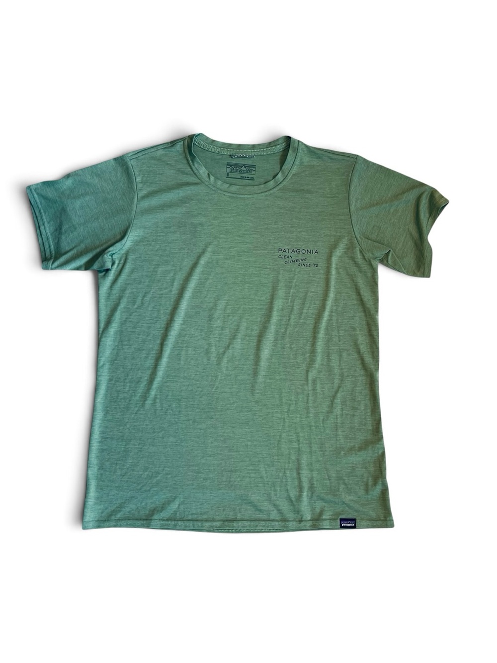Patagonia Women’s Sz S Green Capilene Tee Shirt Top Trail Lightweight Logo